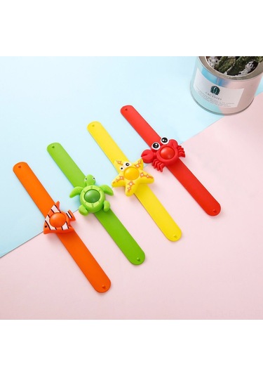 Xindoker Çocuklar İçin Silikon Kordonlu Doğal Yağlı Kovucu Bilezik - Dış Etkinliklerde Komik Desenli Uygun Beden Koru