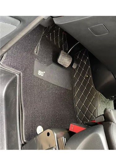 Mercedes Vito 2023 Sonrası Aracına Özel 8d Çift Katmanlı Havuzlu Paspas Takımı