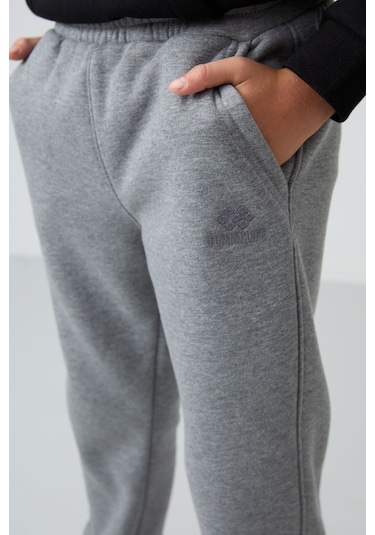 Tommy Life Gri Melanj Pamuklu Kalın İçi Tüylü Yumuşak Dokulu Standart Fit Nakışlı Erkek Çocuk Eşofman Alt - 11 Gri Melanj Tommy Life Gri Melanj Pamuklu Kalın İçi Tüylü Yumuşak Dokulu Standart Fit Nakışlı Erkek Çocuk Eşofman Alt - 11 Gri Melanj