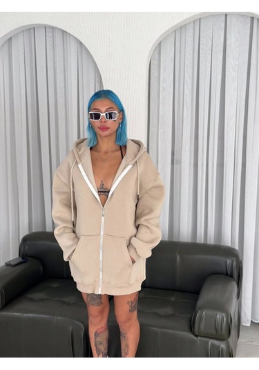 Leyla Sanat Sanata Yeni Bir Bakış Açısı Oversize Tam Fermuarlı Uzun Kol Hırka - Bej Bej