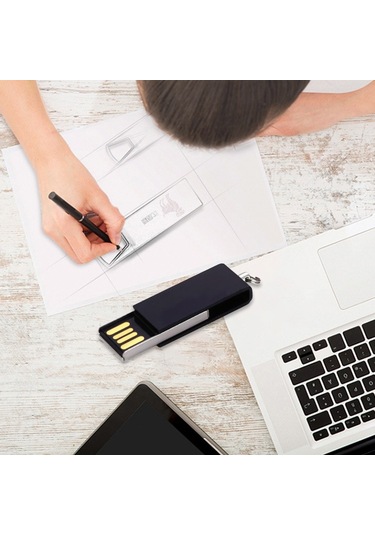 Mini Döndürülebilir Usb Flash Disk 32gb , Siyah