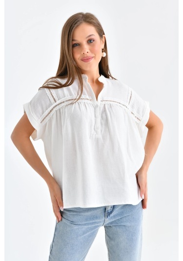 Dantel Detay Kısa Dokuma Bluz KEMİK