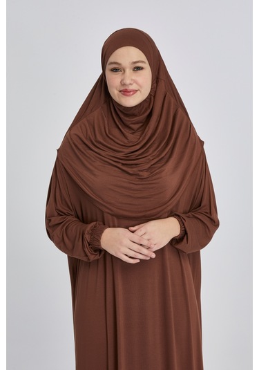 Pratik Başörtülü Rahat Giyilebilen Organik Tek Parça Namaz Elbisesi Çikolata
