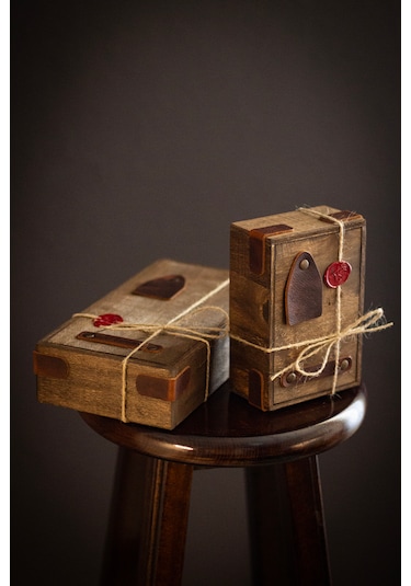 Hediyelik Ahşap Kutu İsimli Büyük