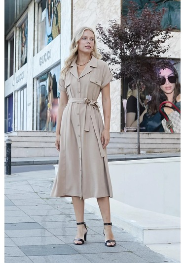 Kadın İpeksi Modal Kumaş Yakalı Düşük Omuzlu Apoletli Yan Cepli Kemerli Diz Altı Boy Uzun Elbise-camel Camel Kadın İpeksi Modal Kumaş Yakalı Düşük Omuzlu Apoletli Yan Cepli Kemerli Diz Altı Boy Uzun Elbise-camel Camel