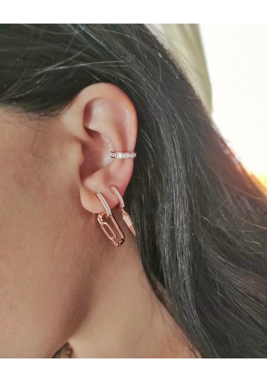 İç İçe Geçmeli Sallantılı Küpe