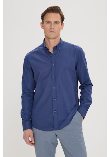AC&Co / Altınyıldız Classics Erkek LACI Tailored Slim Fit Dar Kesim Düğmeli Yaka %100 Pamuk Gömlek Lacivert AC&Co / Altınyıldız Classics Erkek LACI Tailored Slim Fit Dar Kesim Düğmeli Yaka %100 Pamuk Gömlek Lacivert