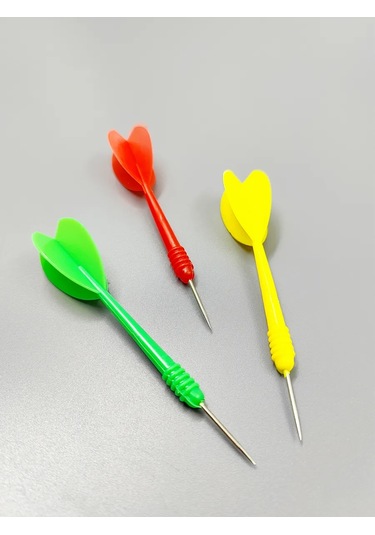 Sılwın Darti Şutları İle Dart Hedefi 184354684