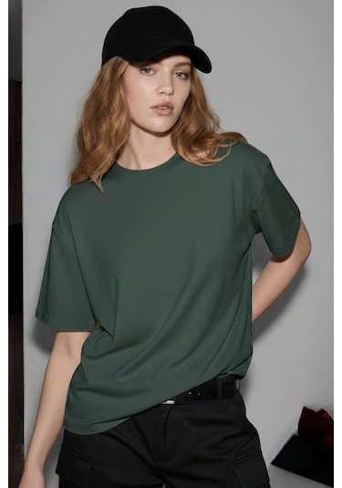 Soft&Basic Kadın %100 Organik Pamuk Oversize Fit Basic Yuvarlak Yaka T-shirt Haki