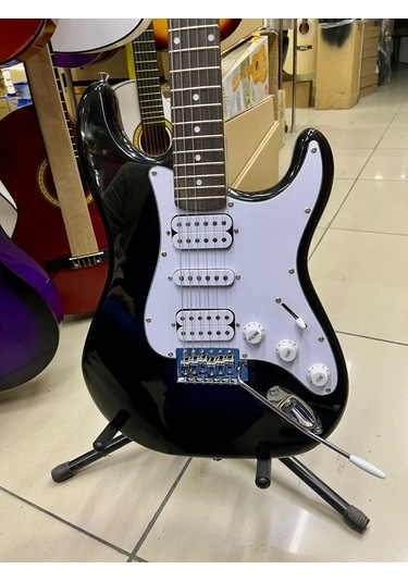 2 Humbucker 1 Sıngle Siyah Elektro Gitar Kılıf Pena Dahil Kod 8023