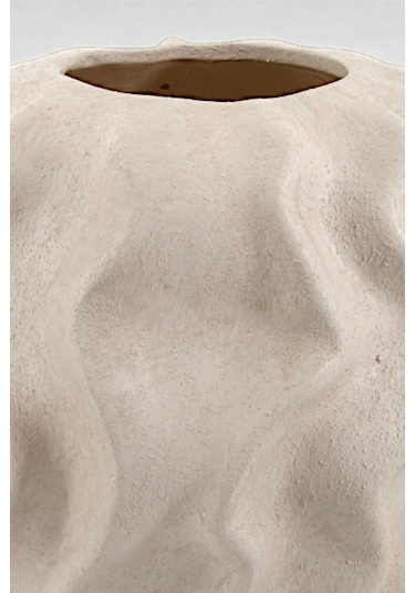 Serenité Krem Dalgalı Sarmaşık Desenli Seramik Küp Vazo 25,5 X 18 Cm Krem