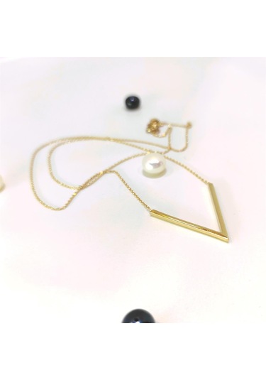 Altın Ürünler V Kolye 14 Ayar