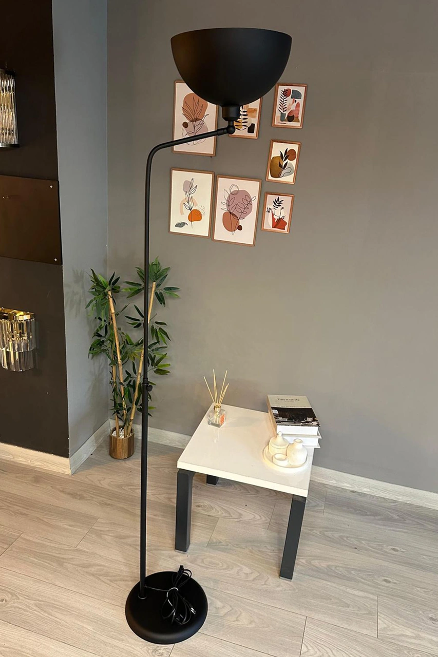 Siyah Lambader Hareketli Başlık Modern Dekoratif Metal Oturma Odası Çalışma Odası Zemin Lambası Siyah