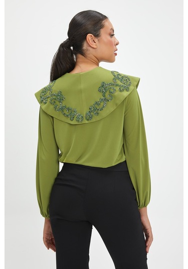 Parıltılı İşlemeli Zarif Yaka Tasarımlı, Balon Kollu Şık Bluz - Özel Günler Ve Günlük Kullanım İçin İdeal Yeşil