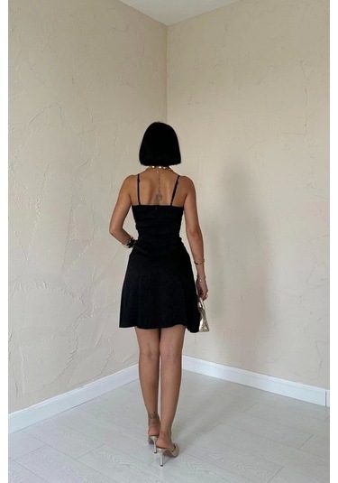 Siyah Jakarlı Asimetrik Elbise Siyah