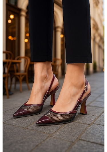 Günlük Kadın Fileli Arkası Açık Ayarlanabilir Tokalı İnce Topuklu Abiye Ayakkbı 923 Bordo Rugan