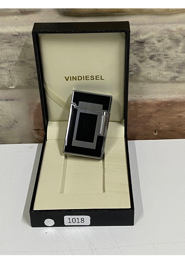 Vindiesel Marka Düz Siyah Gri Renk Kalın Kare Desenli Gazlı Model