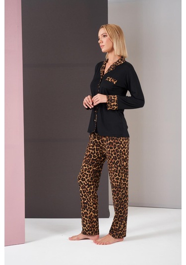 Pjs 26006 Kadın Patlı Boydan Düğmeli Leopar Desenli Uzun Kollu Pijama Takım Siyah