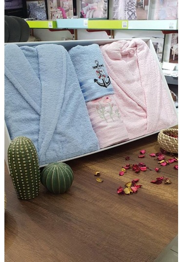 Çeyizlik Aile Bornoz Seti 4 Parça Pudra Mavi Çok Renkli