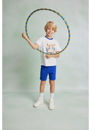 Luess Erkek Çocuk Görsel Baskılı Alt Üst Takım - Beyaz - Mavi Luess Erkek Çocuk Görsel Baskılı Alt Üst Takım - Beyaz - Mavi