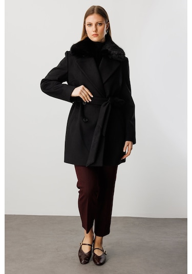 Ekol Kadın Büyük Beden Yakası Kürklü Kaban 6333 Siyah Siyah
