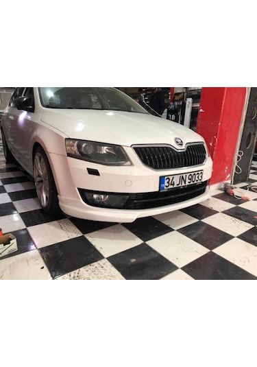Skoda Octavia Plastik Ön Ek