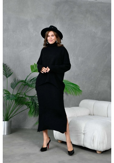 Kadın Balıkçı Yaka Oversize Kazak Uzun Etek İkili Triko Takım Siyah