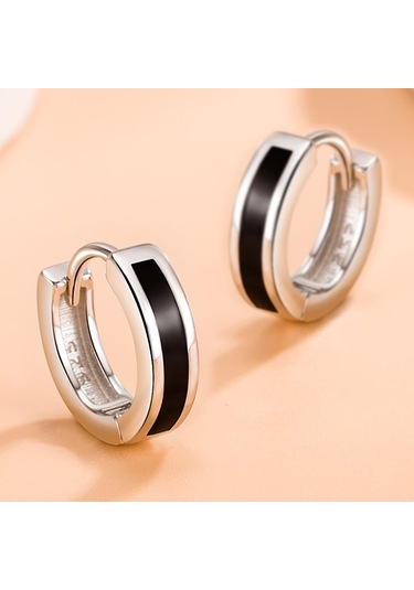 Siyah Sevimli Kişiselleştirilmiş Siyah Ve Beyaz Küpeler Avrupa Ve Amerikan Trendy Tutkal Siyah Ve Beyaz Kulak Takıları Siyah