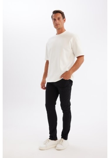 Defacto Chino Kanvas Pantolon Slim Fit Dar Kesim Pamuklu Esnek Dar Paça C9441AX24AUBK81 Defacto Chino Kanvas Pantolon Slim Fit Dar Kesim Pamuklu Esnek Dar Paça C9441AX24AUBK81