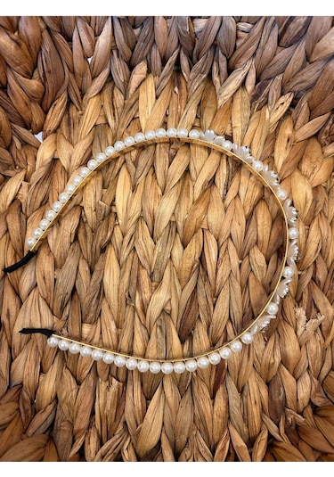 Şehrazat Handmade Incili Taşli Taç Toka Krem
