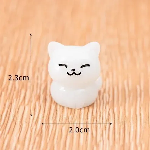 Konesam 5'li Işıyan Kedi Figür Seti, Renkli Dekoratif Heykel, Gündüz Güzel Akşam Parlak, Ev Bahçe Dekoru