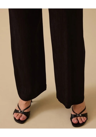 Büyük Beden Parlak Dokulu Geniş Paça Pantolon Gala-xi Siyah