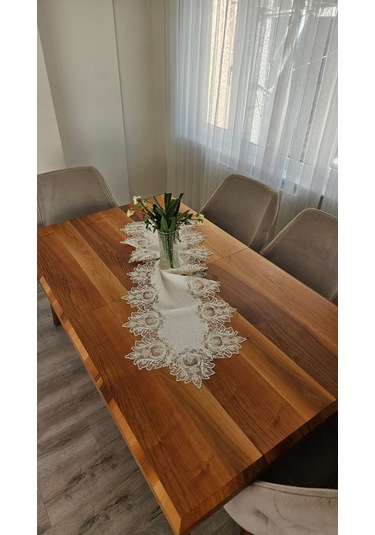 Çınar Desen Fransız Dantelli Keten Gardeya Lüks Runner