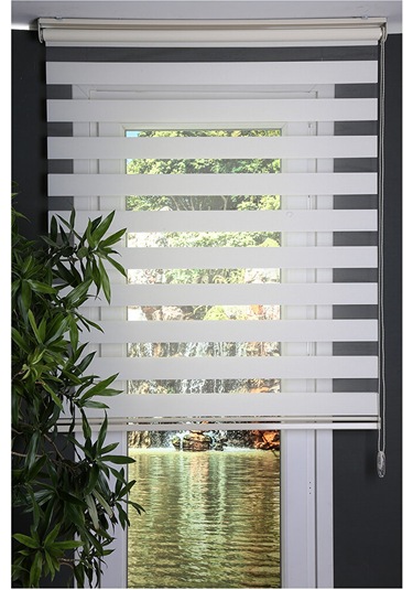 Koçtaş Plus Zebra Stor Beyaz 19ob