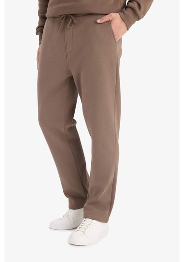 Defacto Regular Fit Beli Bağcıklı Cepli Düz Paça Kalın Eşofman Altı D7836ax25aukh154 Haki Defacto Regular Fit Beli Bağcıklı Cepli Düz Paça Kalın Eşofman Altı D7836ax25aukh154 Haki