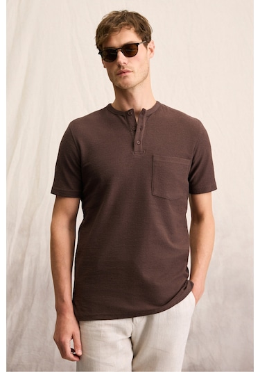 ERMAC Erkek Hakim Yaka Düğmeli Kısa Kol Koyu Kahverengi T-Shirt