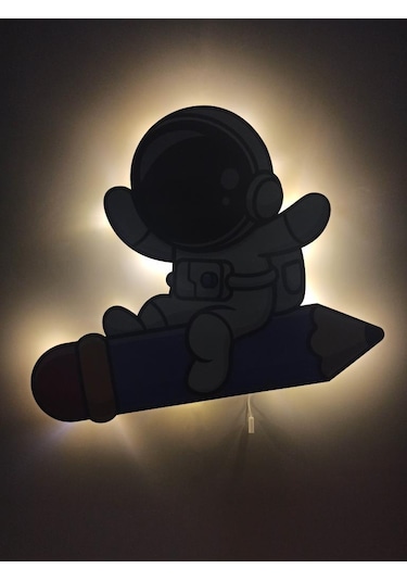 CajuArt Kalem Astronot Ahşap Led Işıklı Çocuk Odası Duvar Tablosu