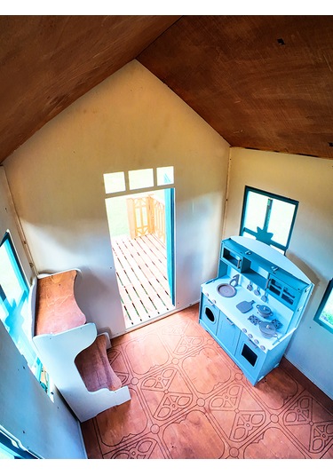 Mandu Ahşap Yerden Yüksek Ağaç Oyun Evi Çok Renkli