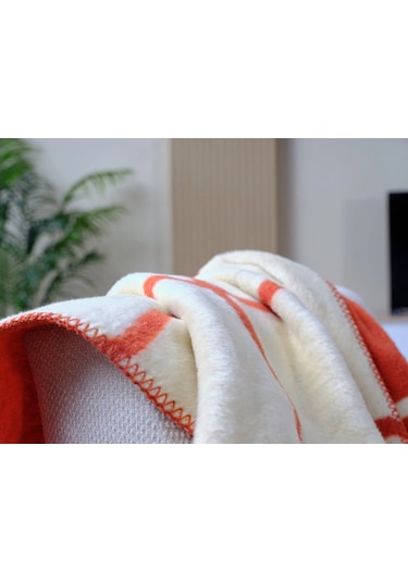 Doqu Pretti Tv Battaniyesi 130x170 Diğer