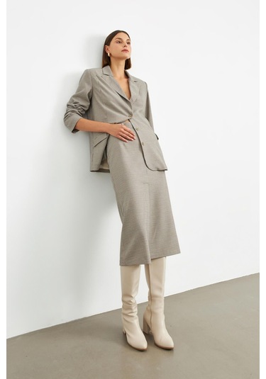 Stella Pulvis Kahverengi Pötikare Yırtmaçlı Midi Kalem Etek Kahverengi