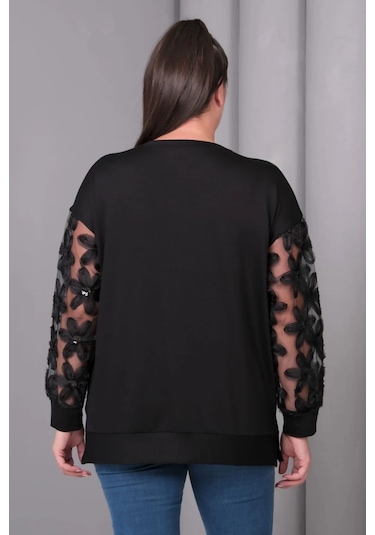Kolları Tül Çiçek Aplikeli Bluz Siyah