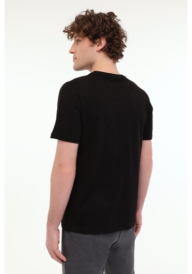 Kinetix Mb Pam V 11sn221 5fx Siyah Erkek Kısa Kol T-shirt 000000000101938839 Siyah