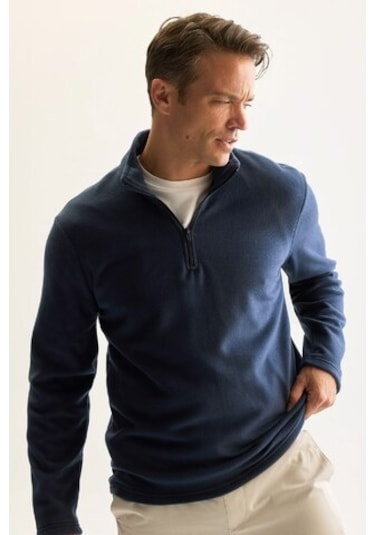 DeFacto Lacivert Tüylenme Yapmayan Soğuk Geçirmez Regular Fit Dik Yaka Fermuarlı Polar Sweatshirt Y3996AZNSIN257
