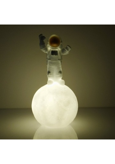 Astronot Şekilli Gece Ve Masa Lambası Çok Renkli