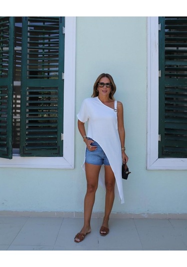 Soonaksesuar Kadın Tek Omuzu Açık Askılı Asimetrik Kesim Detaylı Bluz Beyaz