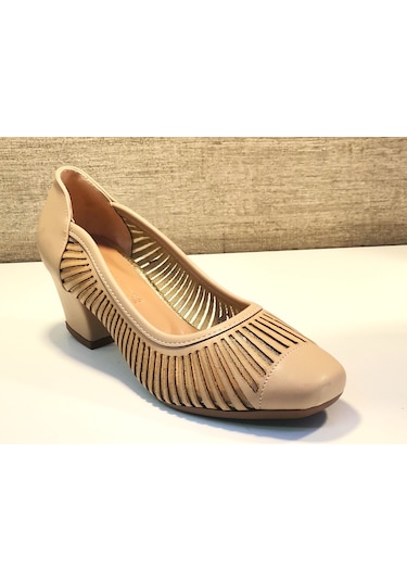 White Line 8632 Bayan Kalın Kısa Topuk Ayakkabı Nute Ten Rengi