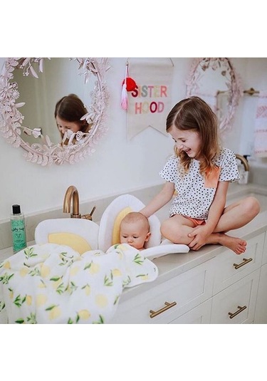 Vkemall Bebek Banyo Yumuşak Desteği: Katlanabilir, Kaymazsız Silikon & Nefesli Kumaş, Taşınabilir, Kolay Temizlenir - Sarı