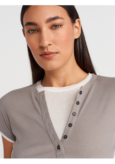 Dilvin 31783 Çift Katlı Düğmeli T-shirt-gri Gri