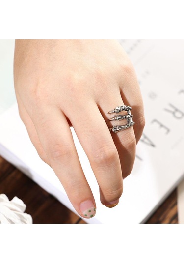 Retro Açık Vintage Titanyum Çelik Yüzük Kartal Paslanmaz Çelik Ejderha Pençesi Gümüş