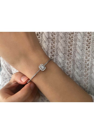 Sirius 0,50 Karat Efektli Baget Pırlanta Bileklik 0847B0001